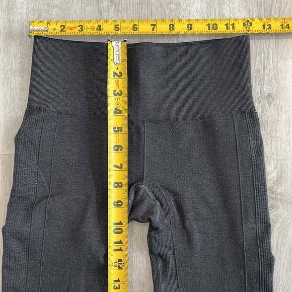 Lululemon Ebb to Street Seamless Leggings‎ Ribbed Cuff - Women’s Likely Size 6 - Picture 9 of 10